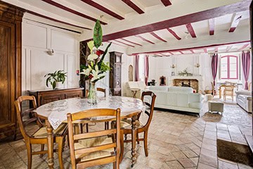 Salon et salle à manger du Château de Juvardeil en Anjou